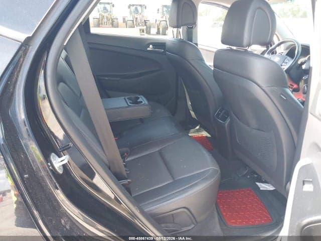 2018 HYUNDAI TUCSON LIMITED 8