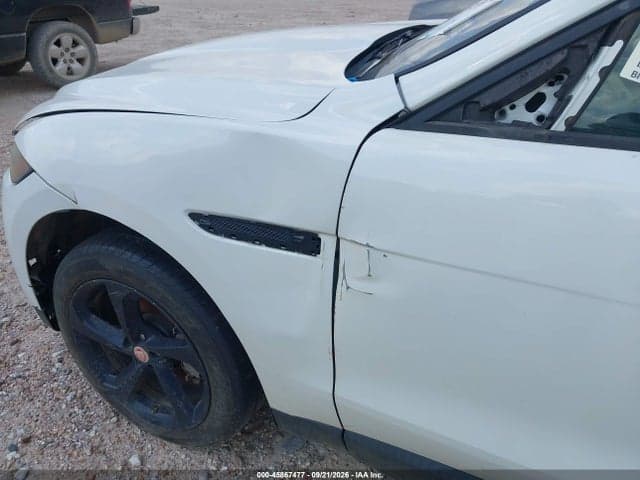 2018 JAGUAR F-PACE 25T PREMIUM 19