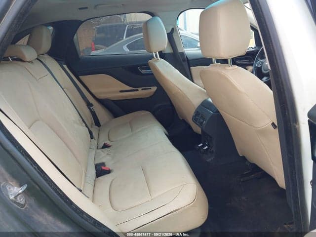 2018 JAGUAR F-PACE 25T PREMIUM 8