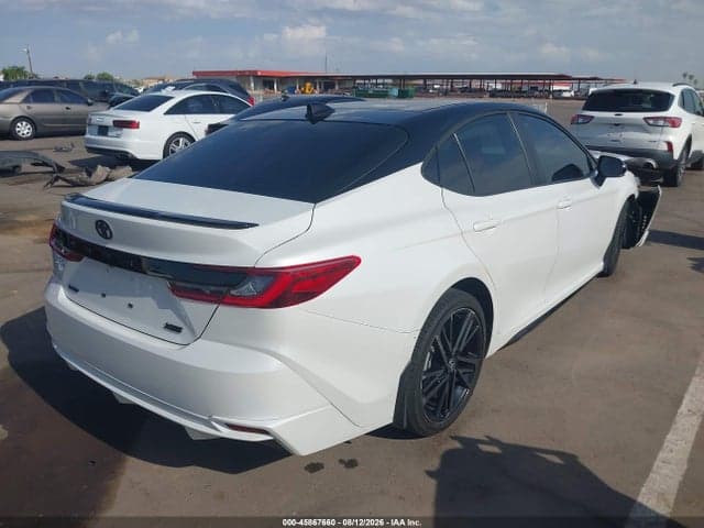 2025 TOYOTA CAMRY XSE 4