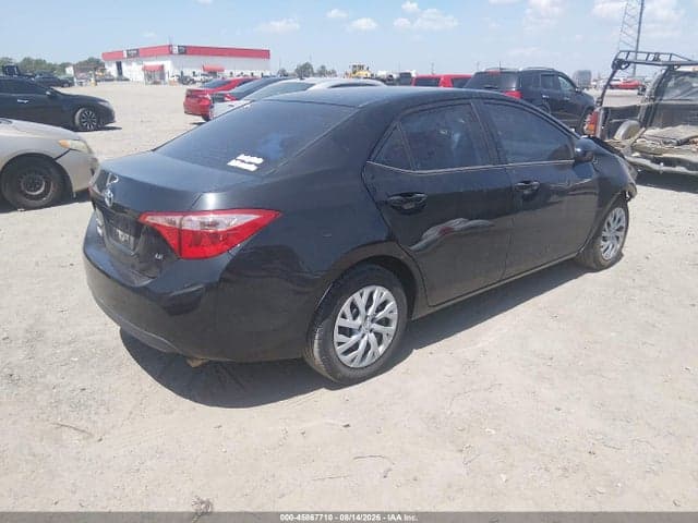 2019 TOYOTA COROLLA LE 4