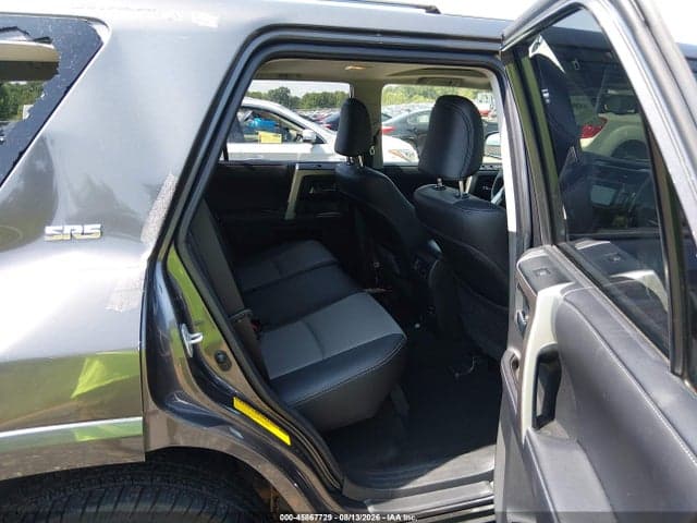 2018 TOYOTA 4RUNNER SR5 PREMIUM 8