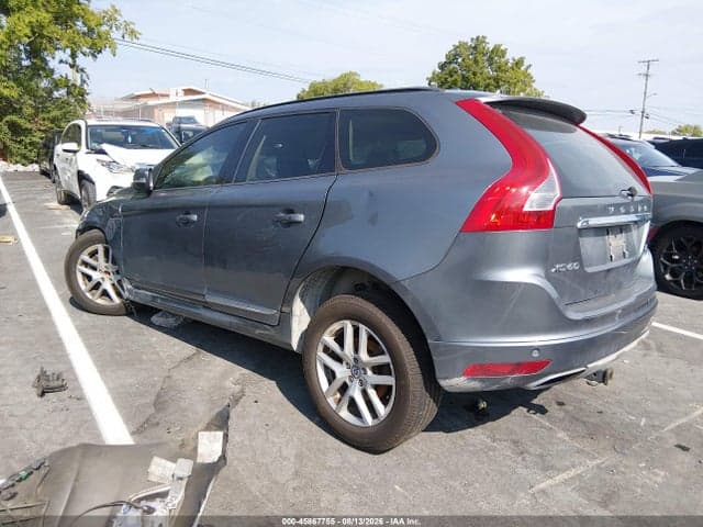 2017 VOLVO XC60 T5 3