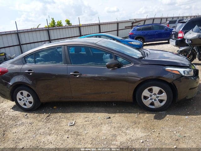 2017 KIA FORTE LX 13