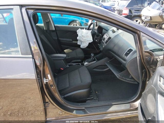 2017 KIA FORTE LX 5