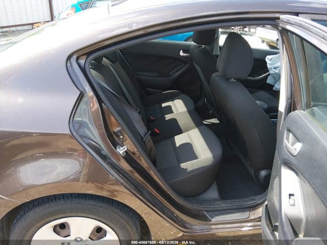 2017 KIA FORTE LX 8