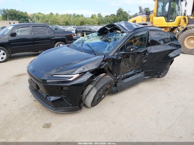 2026 TOYOTA C-HR SE 2