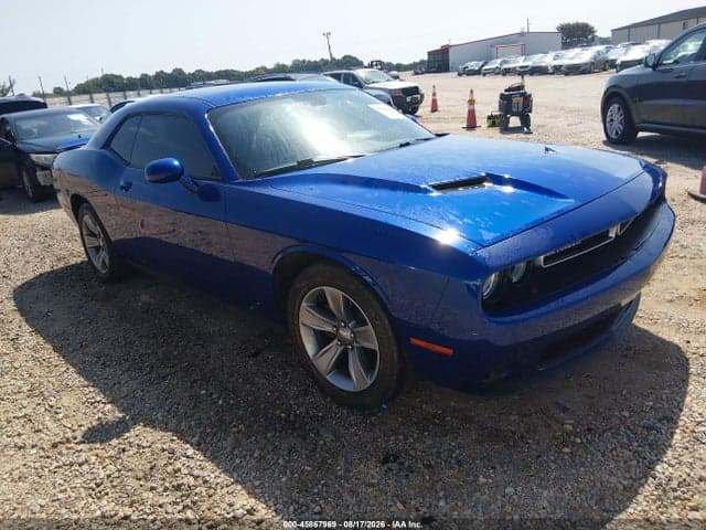 2020 DODGE CHALLENGER SXT 1