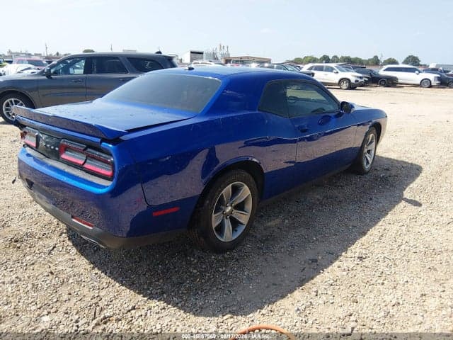 2020 DODGE CHALLENGER SXT 4