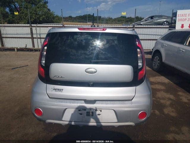 2019 KIA SOUL + 17