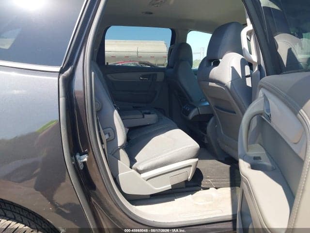 2017 CHEVROLET TRAVERSE LS 8