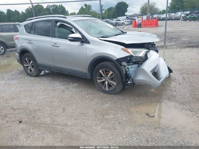 2018 TOYOTA RAV4 XLE 1