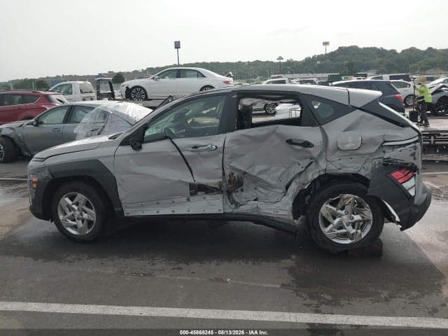 2026 HYUNDAI KONA SE 6