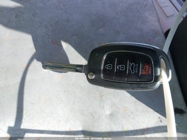 2019 HYUNDAI SONATA SE 11