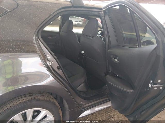 2023 TOYOTA COROLLA SE 8