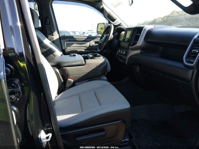 2021 RAM 1500 BIG HORN 4X4 6'4 BOX 5