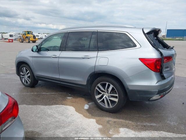 2017 HONDA PILOT TOURING 14