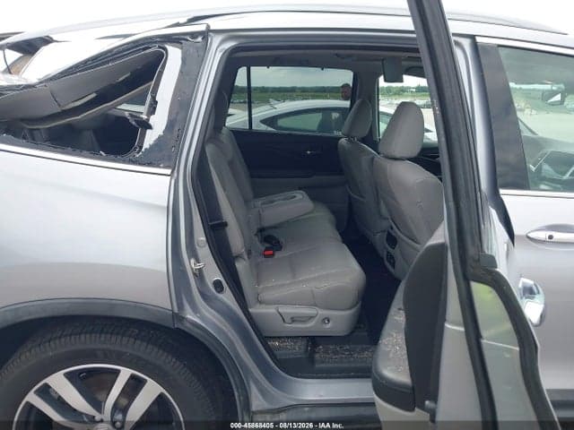 2017 HONDA PILOT TOURING 8