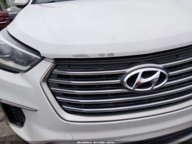 2017 HYUNDAI SANTA FE SE 6