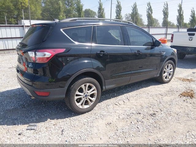 2018 FORD ESCAPE SE 4