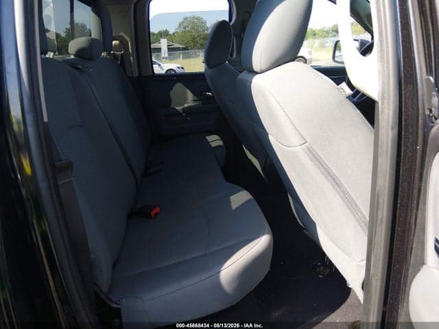 2018 RAM 1500 SLT 4X2 6'4 BOX 8