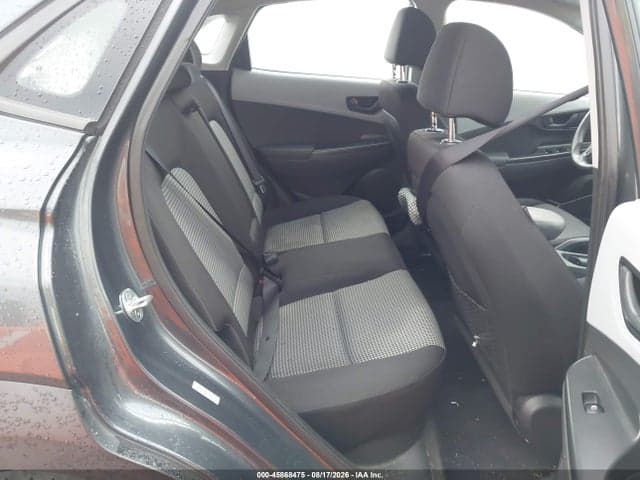 2020 HYUNDAI KONA SE 8