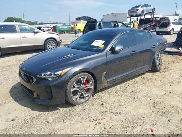 2020 KIA STINGER GT2 2