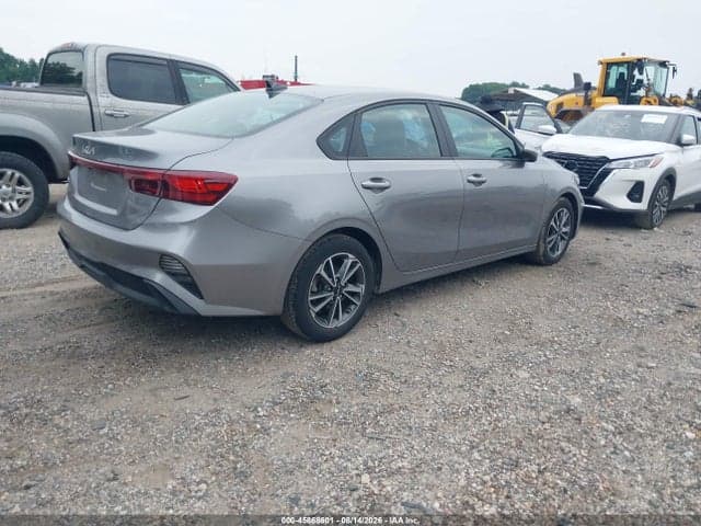 2023 KIA FORTE LXS 4