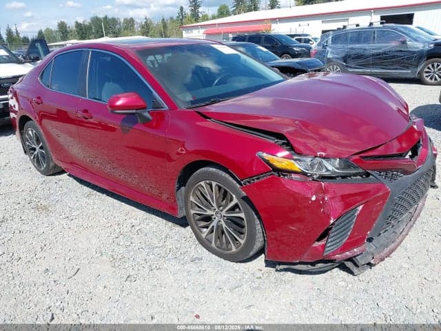 2018 TOYOTA CAMRY SE