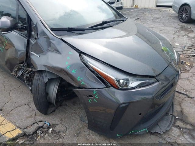 2020 TOYOTA PRIUS LE 6
