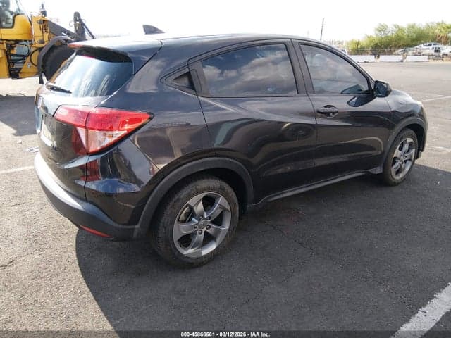 2017 HONDA HR-V LX 4