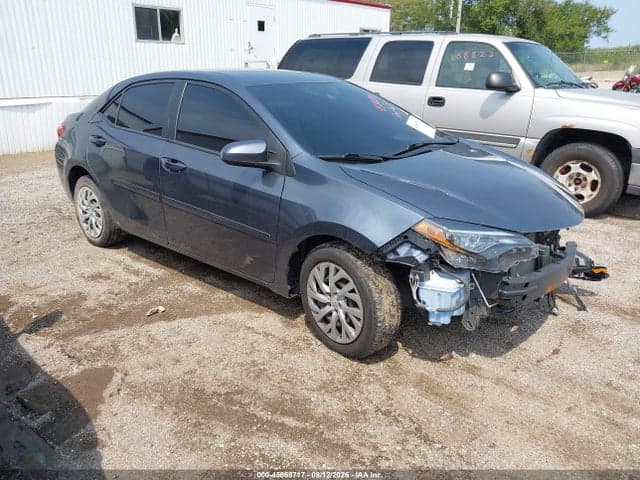 2018 TOYOTA COROLLA LE 1