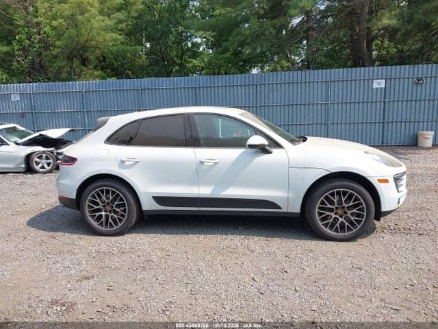 2018 PORSCHE MACAN SPORT EDITION 13