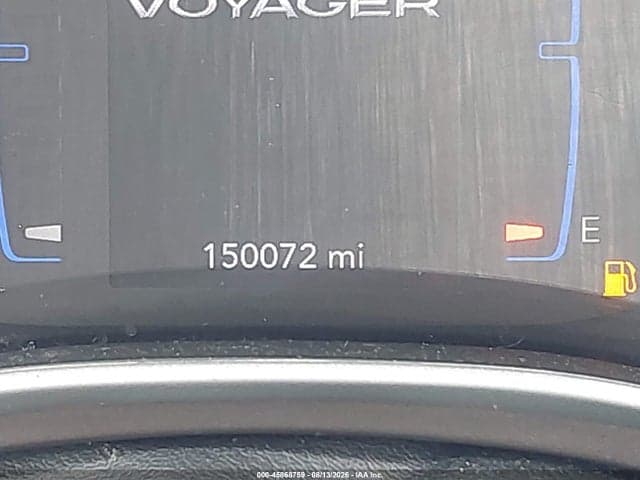 2020 CHRYSLER VOYAGER LX 15