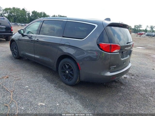 2020 CHRYSLER VOYAGER LX 3