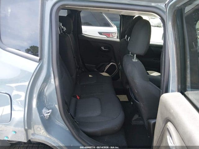 2017 JEEP RENEGADE LATITUDE 8