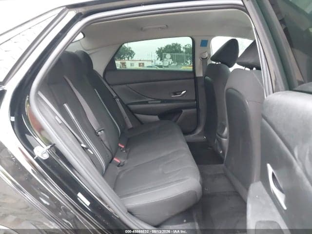 2026 HYUNDAI ELANTRA HYBRID BLUE 8