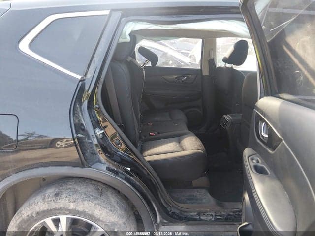 2019 NISSAN ROGUE SV 8