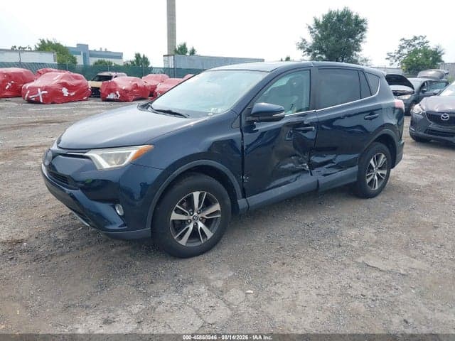 2017 TOYOTA RAV4 XLE 2
