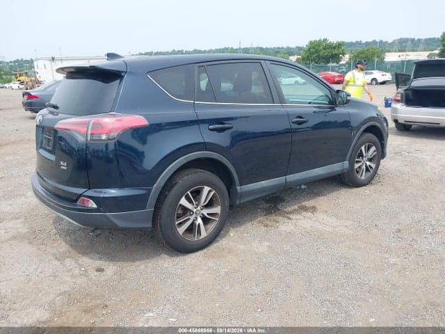 2017 TOYOTA RAV4 XLE 4
