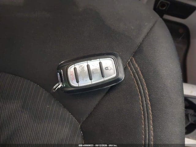 2017 CHRYSLER PACIFICA LX 11