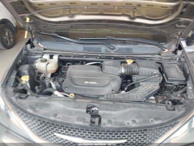 2017 CHRYSLER PACIFICA LX 10
