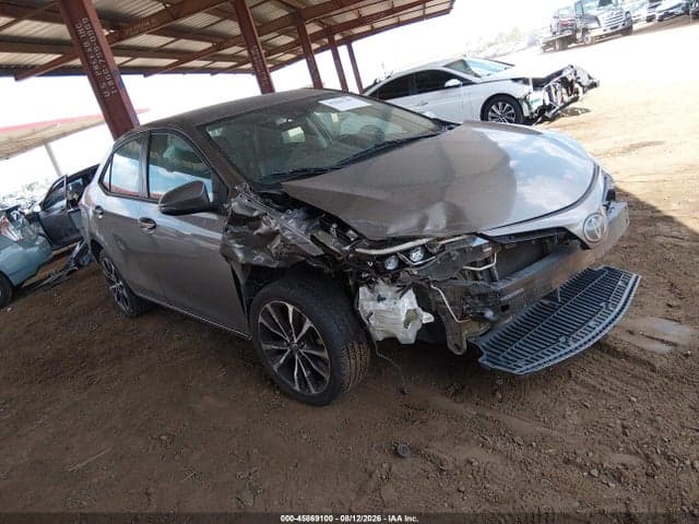 2019 TOYOTA COROLLA SE 1