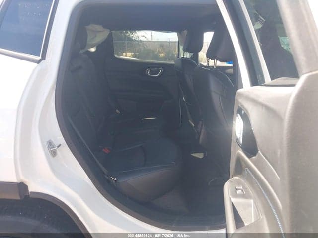 2025 JEEP COMPASS LATITUDE 4X4 8