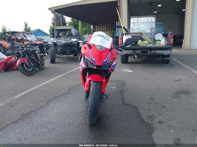 2025 HONDA CBR500 RA 5