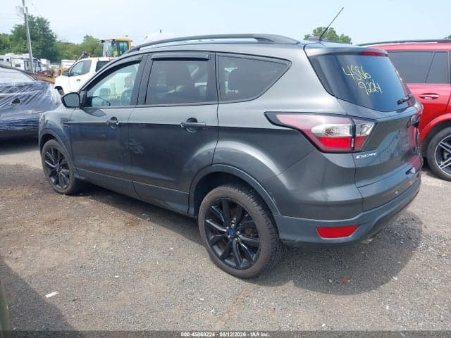 2017 FORD ESCAPE SE 3