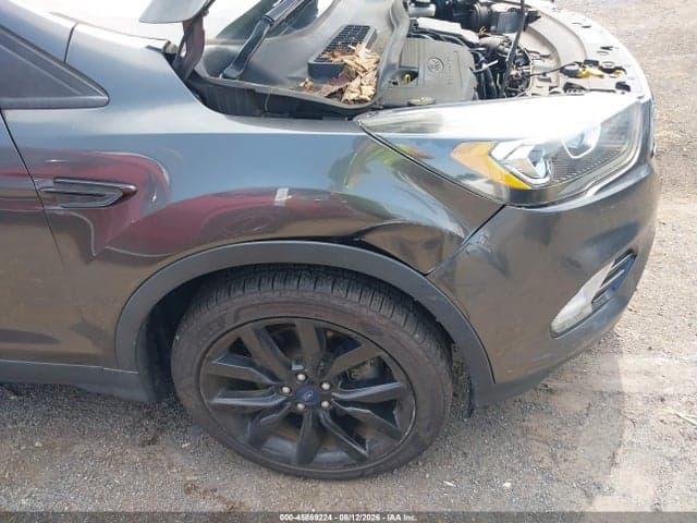 2017 FORD ESCAPE SE 6