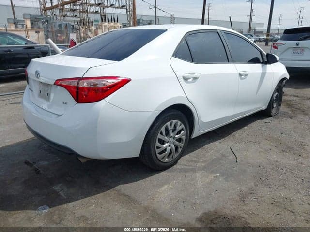 2019 TOYOTA COROLLA LE 4