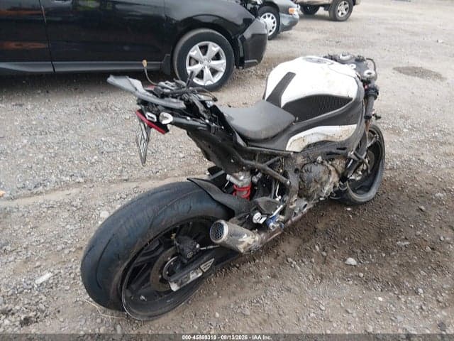 2024 BMW S 1000 RR 4