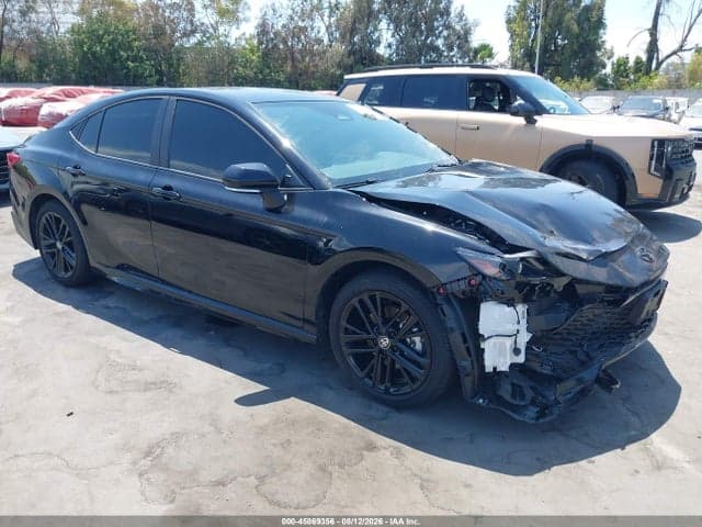 2026 TOYOTA CAMRY SE 1